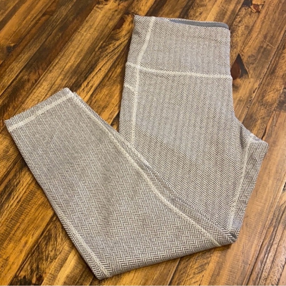 Gap Fit full length leggings size Small
